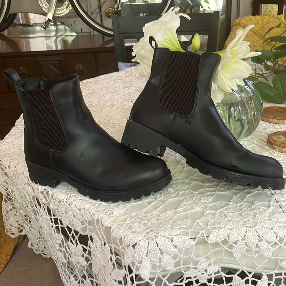 Black Chelsea Boots - Picture 2 of 5